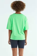 Tommylife Wholesale Neon Green Crew Neck Print Detail Oversize Short Sleeve Women's T-Shirt - 97263
