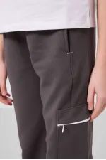 Ensemble de survêtement Tommylife Wholesale pour filles, col rond imprimé, ourlet élastiqué, poche cargo, réf. 75173, blanc et gris foncé