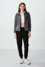 Sweat-shirt polaire à capuche zippé Tommylife Wholesale pour femme, coupe standard, gris foncé, référence 97287