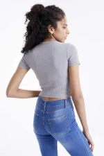 Tommylife Wholesale Grey Basic Front Slit V-Neck Women's Crop Top T-Shirt - 97206