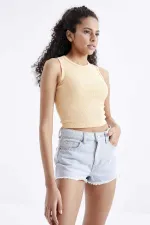 Tommylife Wholesale Orange Basic Sleeveless O-Neck Women's Crop Top Tank Top - 97204