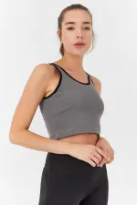 Débardeur court gris basique sans manches à col en U pour femme Tommylife Wholesale - 97162