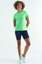 T-shirt femme Tommylife en gros, vert fluo, fendu au dos, col rond, manches courtes, coupe standard - 97267
