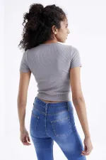 Tommylife Wholesale Grey Gathered Detail V-Neck Women's Crop Top T-Shirt - 97205