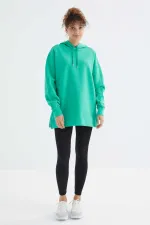 Tommylife Toptan Deniz Yeşili Reglan Kol Basic Kapüşonlu Oversize Tunik - 97242