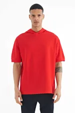 Tommylife Wholesale T-shirt rouge à capuche oversize pour homme avec étiquette sur la manche - 88179