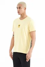 Tommylife Wholesale Bert Crew Neck Standard Fit Printed Men's T-Shirt 88210 Yellow