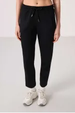 Tommylife Wholesale Soft Textured Hidden Zipper Slim Fit Women's Trousers - 94668 Black