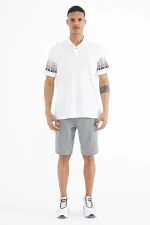 T-shirt homme Tommylife en gros, manches blanches imprimées, col polo, coupe standard - 88240
