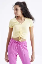 Tommylife Wholesale Yellow Gathered Detail V-Neck Women's Crop Top T-Shirt - 97205