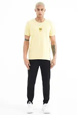 Tommylife Wholesale Bert Crew Neck Standard Fit Printed Men's T-Shirt 88210 Yellow
