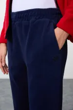 Ensemble de survêtement en polaire Tommylife Wholesale pour femme, coupe classique, col montant, taille oversize, rouge et marine (réf. 95339).