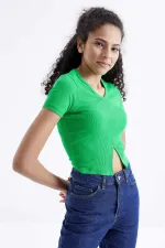 Tommylife Wholesale Green Basic Front Slit V-Neck Women's Crop Top T-Shirt - 97206