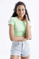 Tommylife Wholesale Pistachio Green Basic Side Window Crew Neck Women's Crop Top T-Shirt - 97207