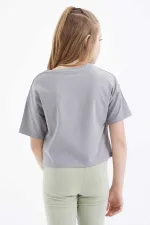 Tommylife Wholesale Grey Oversize Colorful Printed Drop Shoulder Crew Neck Girls Crop T-Shirt - 75038