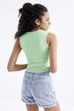Tommylife Toptan Fıstık Yeşil Basic Kolsuz O Yaka Kadın Crop Top Atlet - 97204