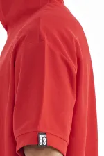 Tommylife Wholesale T-shirt rouge à capuche oversize pour homme avec étiquette sur la manche - 88179