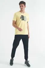Tommylife Wholesale Elvis Crew Neck Standard Fit Printed Men's T-Shirt 88218 Yellow