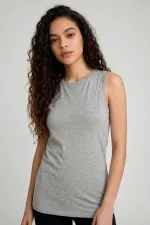 Tommylife Toptan Gri Melanj Slim Fit Basic O Yaka Sıfır Kol Kadın Atlet - 97313