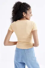 Tommylife Wholesale Orange Basic Short Sleeve Crew Neck Women's T-Shirt - 97202