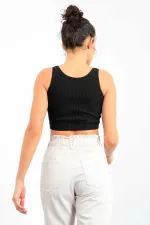 Tommylife Wholesale Black Basic Sleeveless Slim Fit U-Neck Women's Crop Top Tank Top - 97160