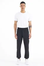 Tommylife Toptan Siyah Erkek Basic Cepli Bağcıklı Rahat Form Lastik Paça Eşofman Altı - 84826