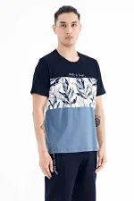 Tommylife Wholesale Navy Blue Gradient Print Detail Crew Neck Standard Fit Men's T-Shirt - 88177