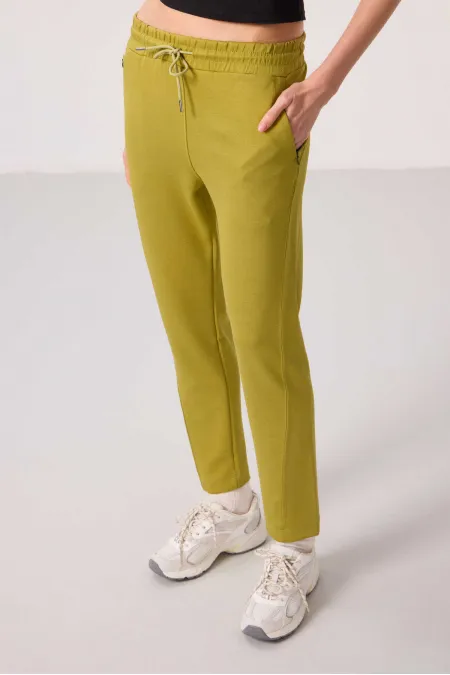 Tommylife Toptan Yumuşak Dokulu Gizli Fermuarlı Dar Paça Kadın Pantolon - 94668 Koyu Hardal