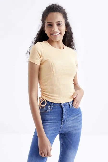 Tommylife Wholesale Orange Basic Side Gathered O-Neck Women's Crop Top T-Shirt - 97203