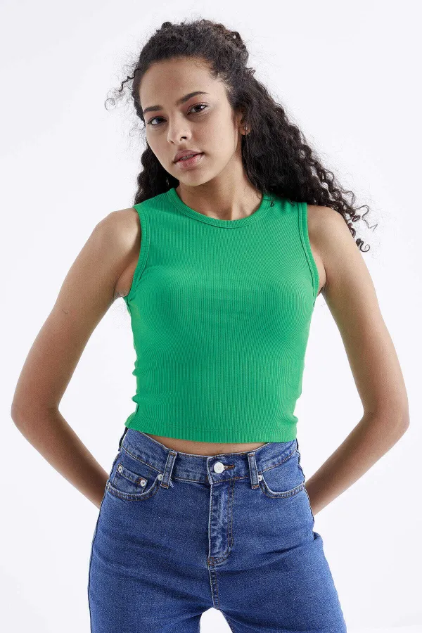 Tommylife Toptan Yeşil Basic Kolsuz O Yaka Kadın Crop Top Atlet - 97204
