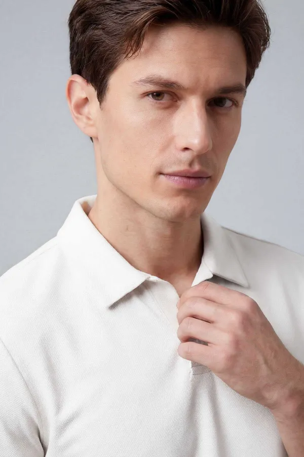 T-shirt polo homme Tommylife Wholesale blanc cassé, confortable et doux au toucher - 88496