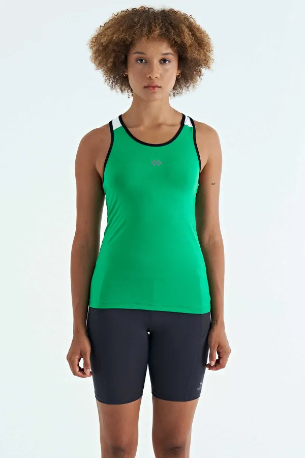 Débardeur femme Tommylife Wholesale vert avec détail imprimé au dos - Coupe standard - 97269
