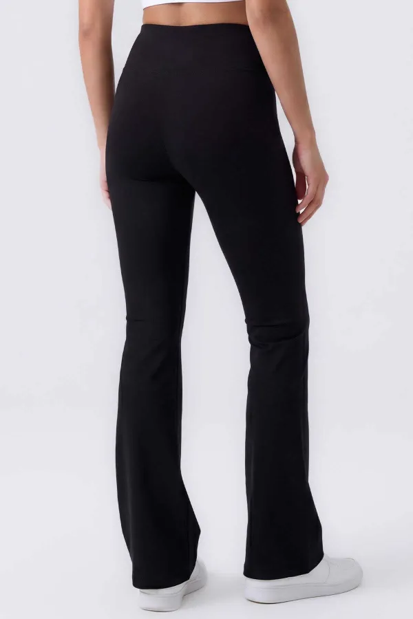 Leggings de sport évasés pour femmes Tommylife, noirs, souples et taille haute, en vente en gros - 94686 Leggings de sport évasés pour femmes Tommylife, noirs, souples et taille haute, en vente en gros - 94686