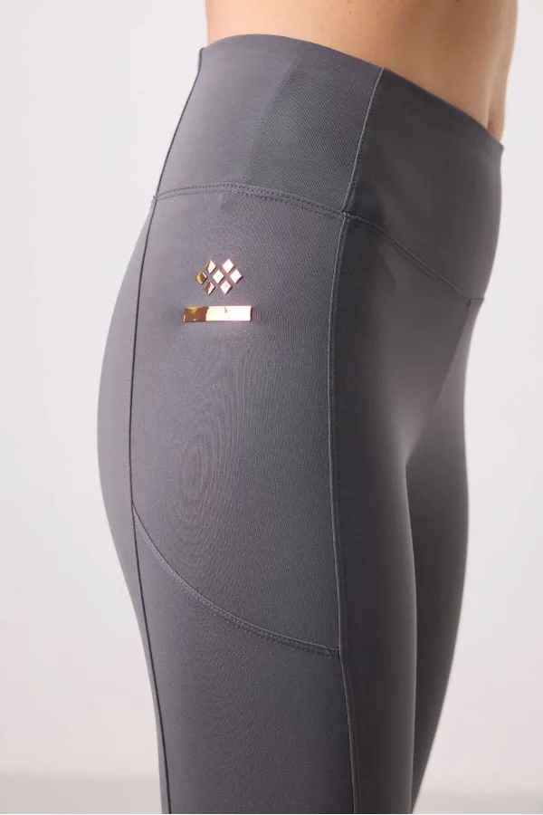 Tommylife Wholesale Polyester Flexible Standard Fit Performance Women's Leggings - 94667 Dark Grey