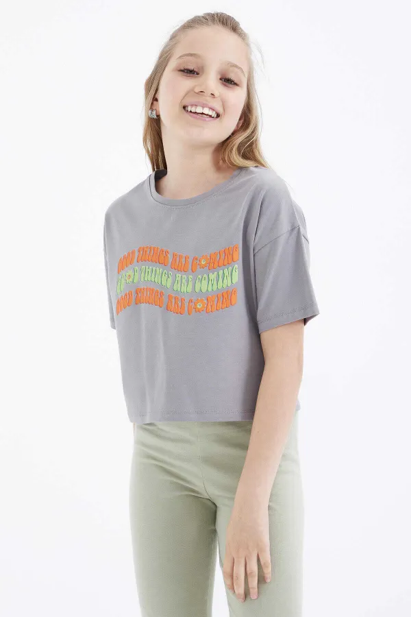 Tommylife Wholesale Grey Oversize Colorful Printed Drop Shoulder Crew Neck Girls Crop T-Shirt - 75038