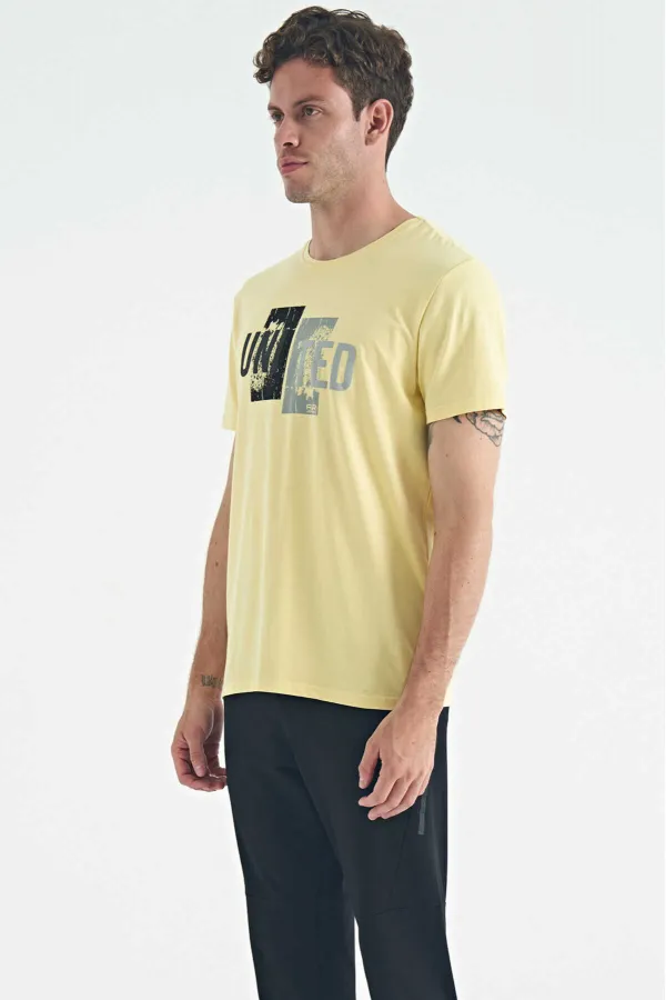 Tommylife Wholesale Elvis Crew Neck Standard Fit Printed Men's T-Shirt 88218 Yellow