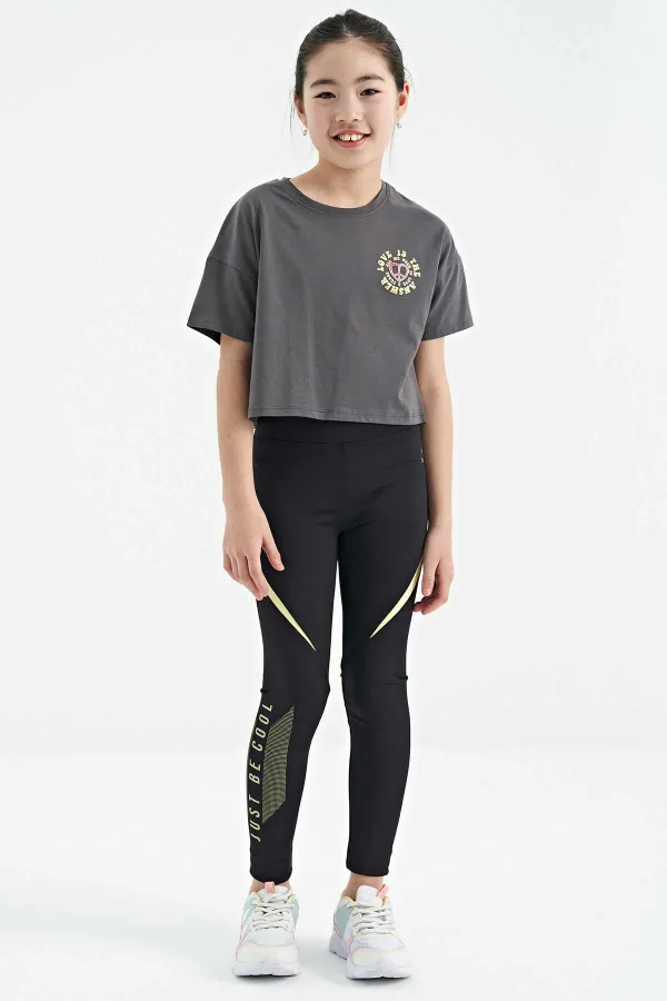 Tommylife Toptan Koyu Gri Ön Arka Baskılı O Yaka Düşük Omuz Oversize Kısa Kollu Kız Çocuk T-Shirt - 75126