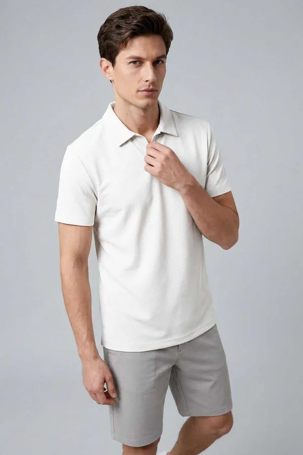 T-shirt polo homme Tommylife Wholesale blanc cassé, confortable et doux au toucher - 88496