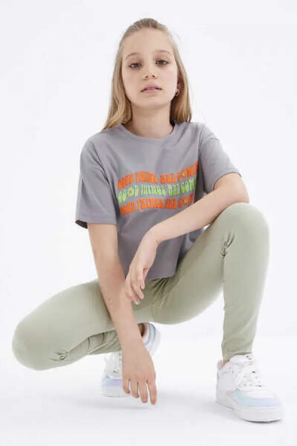 Tommylife Wholesale Grey Oversize Colorful Printed Drop Shoulder Crew Neck Girls Crop T-Shirt - 75038