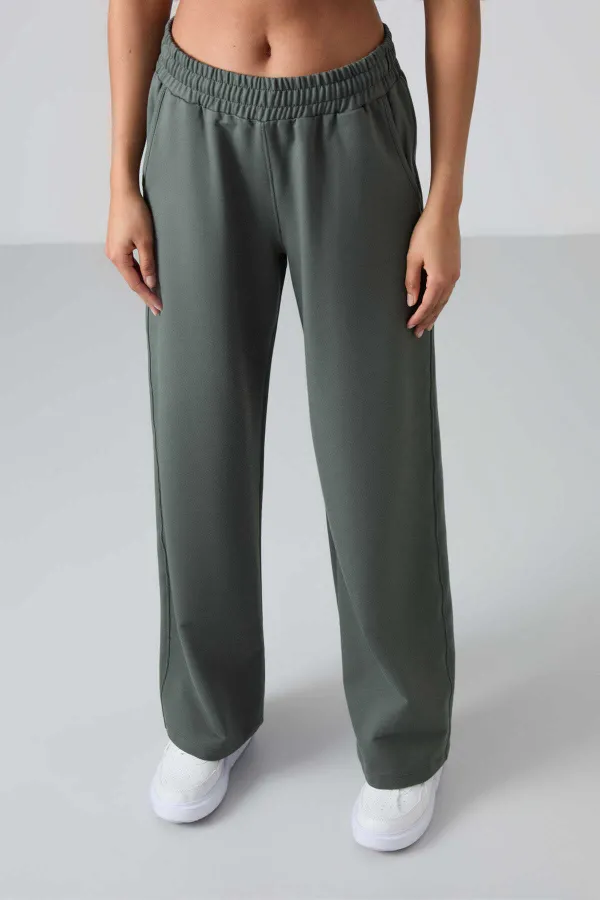 Tommylife Wholesale Comfortable Fit Wide Leg Women's Sweatpants 94567 Khaki