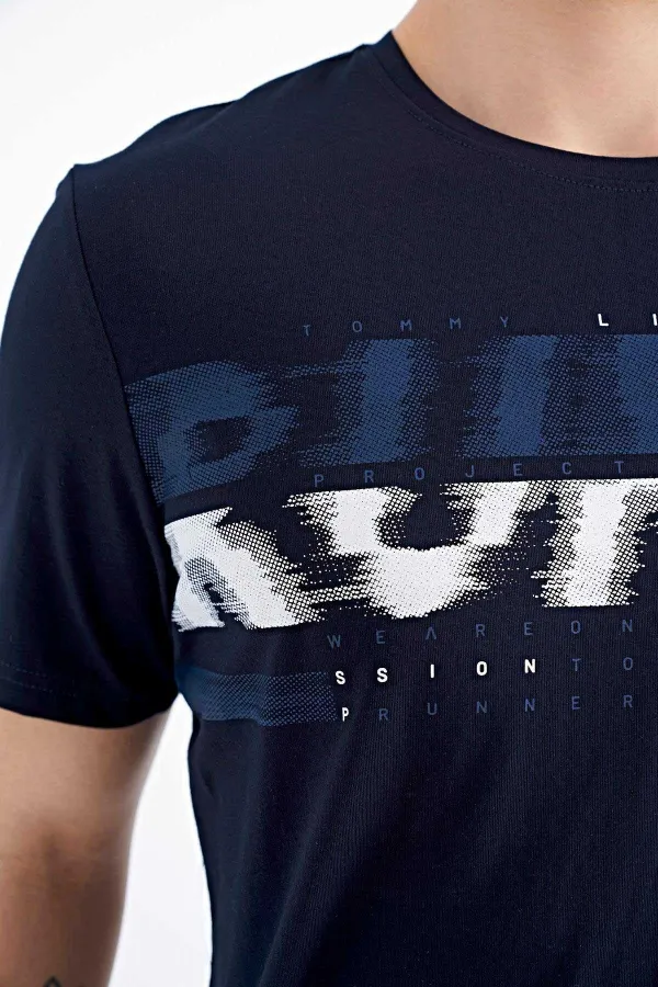 Tommylife Toptan Lacivert Ön Cep Detaylı Baskılı Standart Kalıp Erkek T-Shirt - 88200