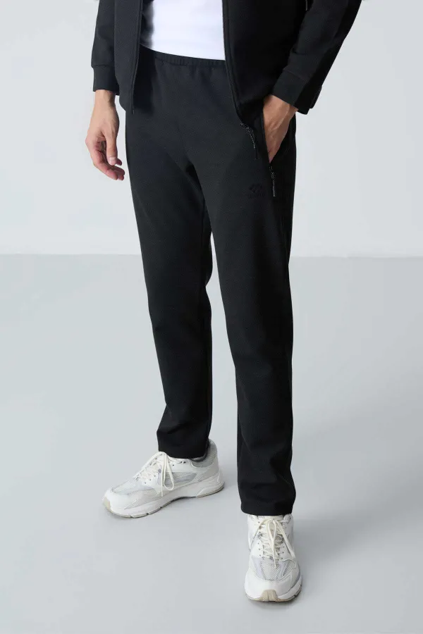 Tommylife Wholesale Comfortable Fit Stand Collar Classic Leg Men's Tracksuit 85113 Black