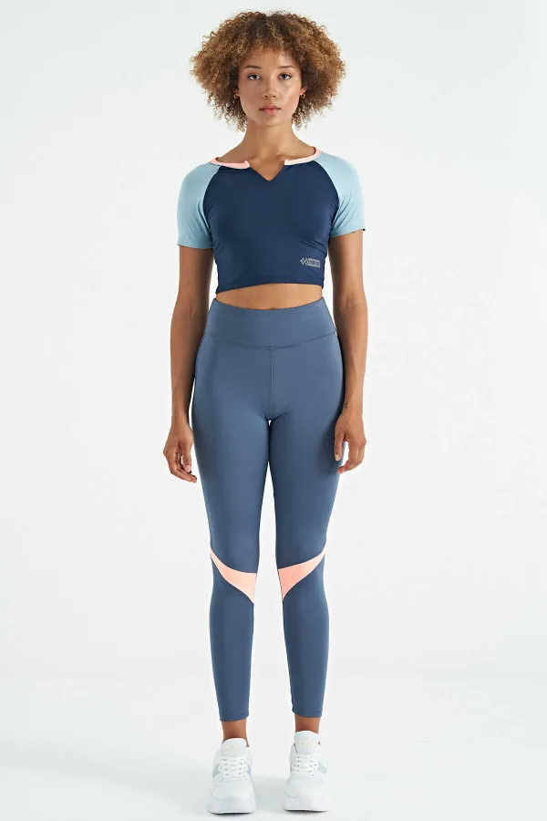 Tommylife Wholesale Indigo Color Block Logo Print Crew Neck Slim Fit Women's Crop T-Shirt - 97270