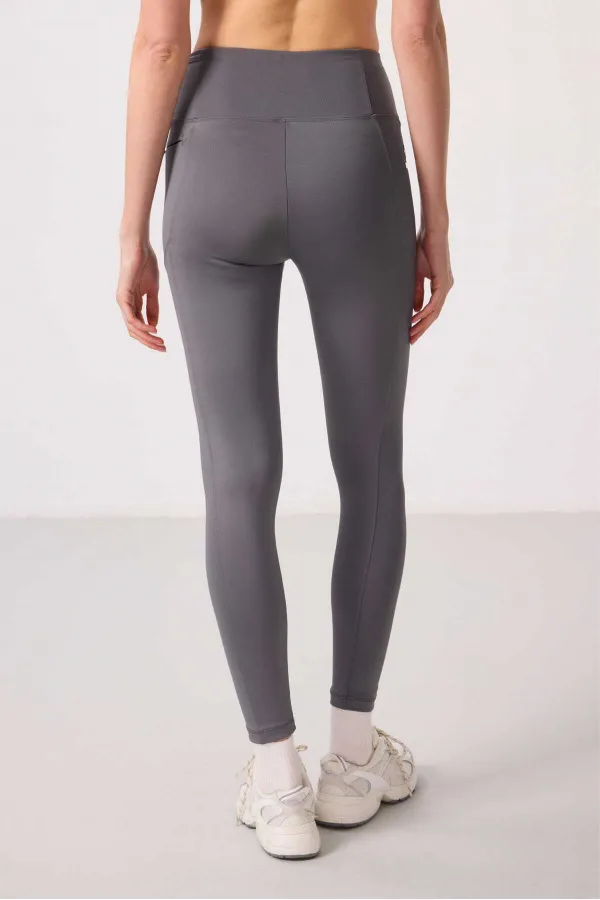 Tommylife Wholesale Polyester Flexible Standard Fit Performance Women's Leggings - 94667 Dark Grey