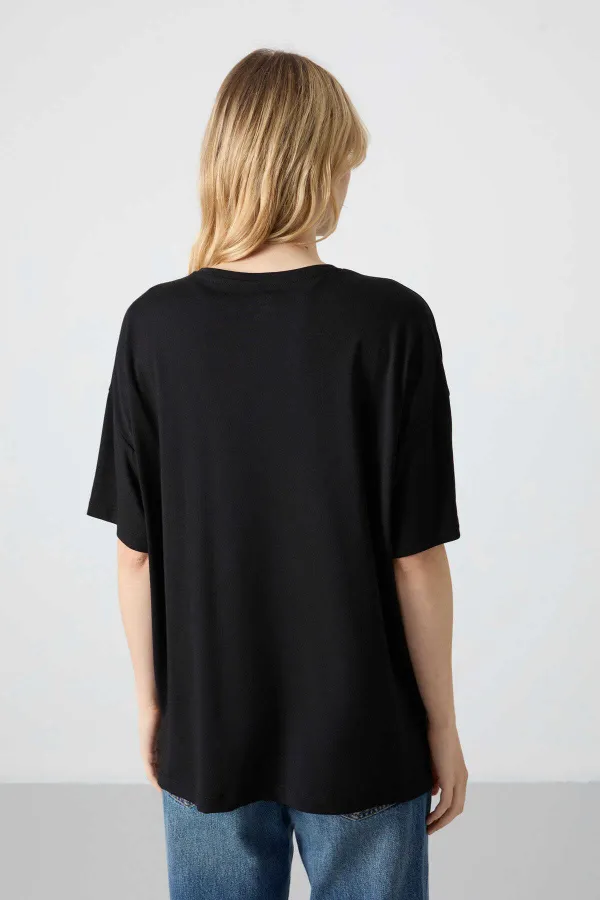 Tommylife Toptan O Yaka Oversize Basic Kadın T-Shirt 97285 Siyah