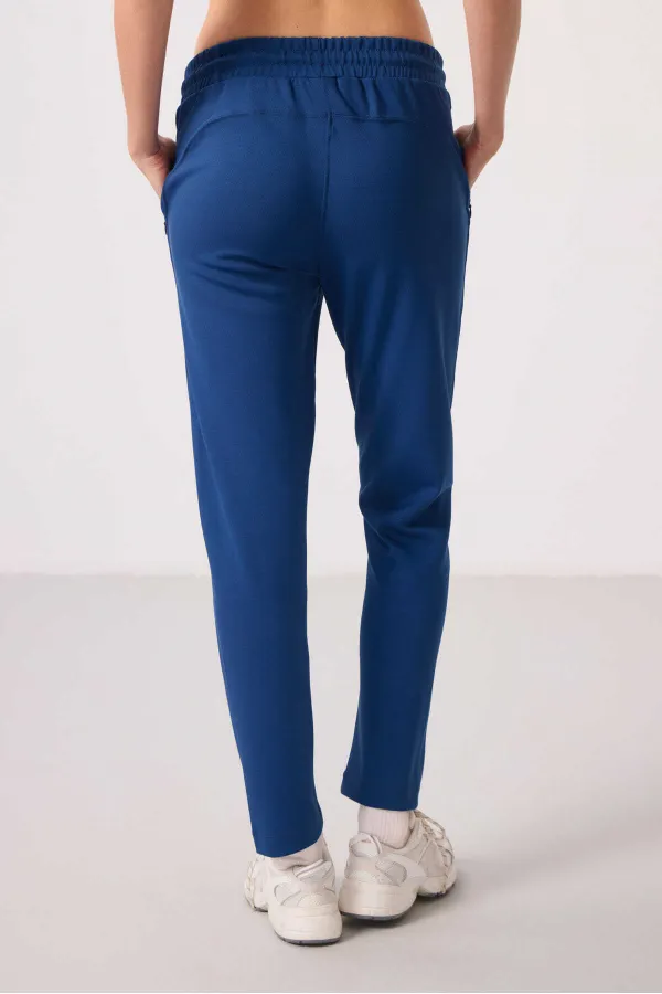 Pantalon Tommylife Wholesale pour femme, coupe slim, fermeture éclair invisible et texture douce - 94668 Parliament