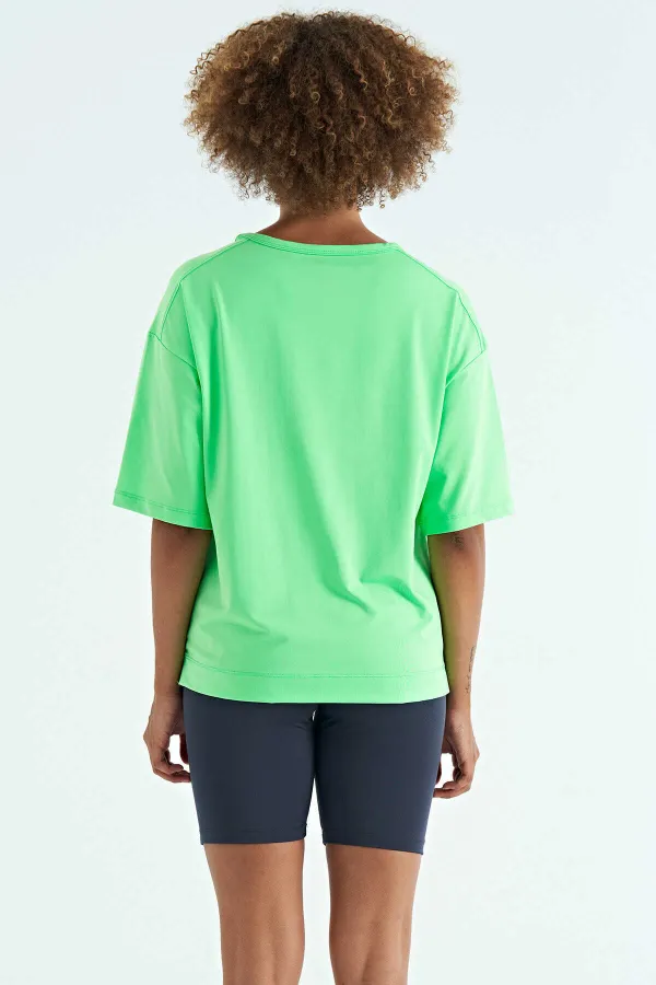 Tommylife Wholesale Neon Green Crew Neck Print Detail Oversize Short Sleeve Women's T-Shirt - 97263