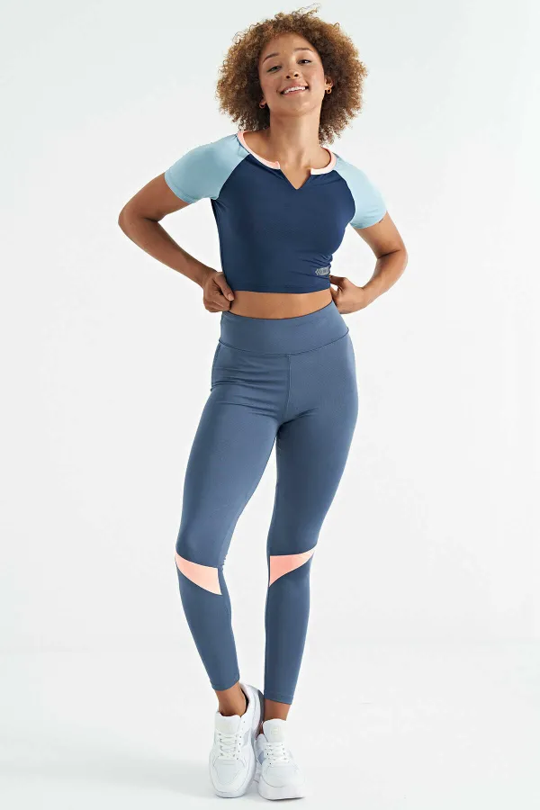 Tommylife Wholesale Indigo Color Block Logo Print Crew Neck Slim Fit Women's Crop T-Shirt - 97270