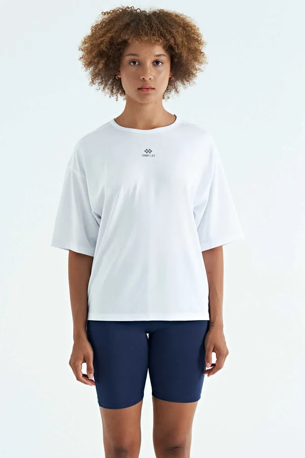 Tommylife Wholesale White Crew Neck Print Detail Oversize Short Sleeve Women's T-Shirt - 97263