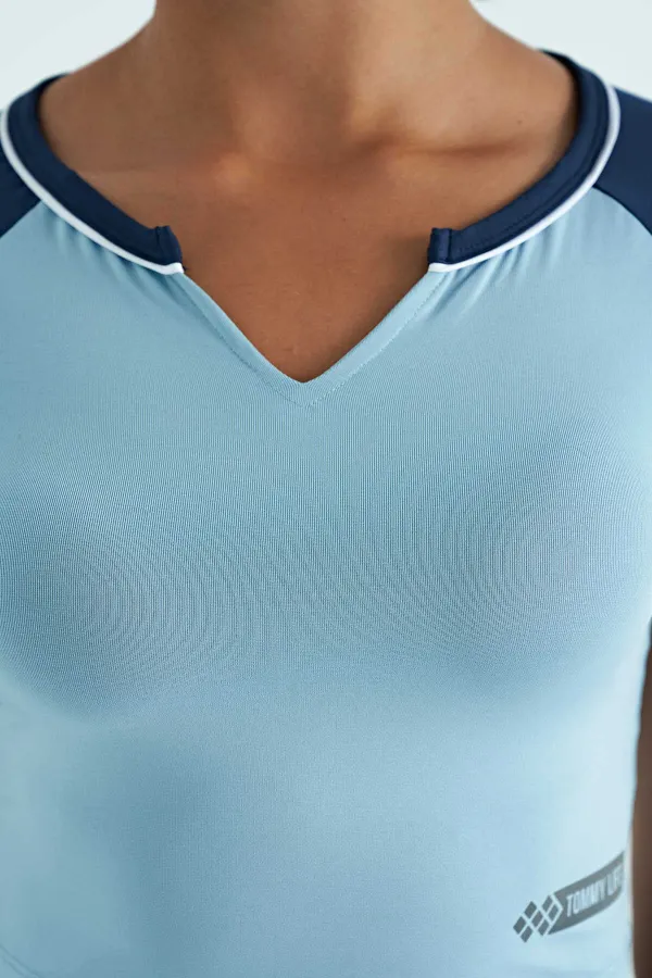 Tommylife Wholesale Light Blue Color Block Logo Print Crew Neck Slim Fit Women's Crop T-Shirt - 97270